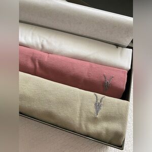 Brace Short Sleeve Crew 3 Pack T Shirts Size M New In Box Green Pink White